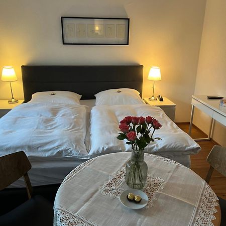 Ferienwohnung Einzimmerappartement フライラッシンク エクステリア 写真